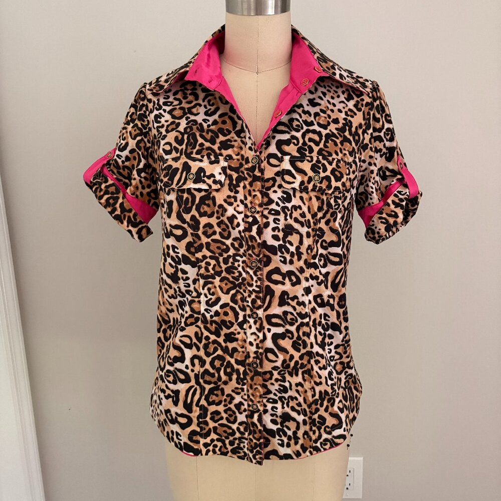Leopard and Pink Reversible Top Button Short Sleeve Women's Safari Chic Small